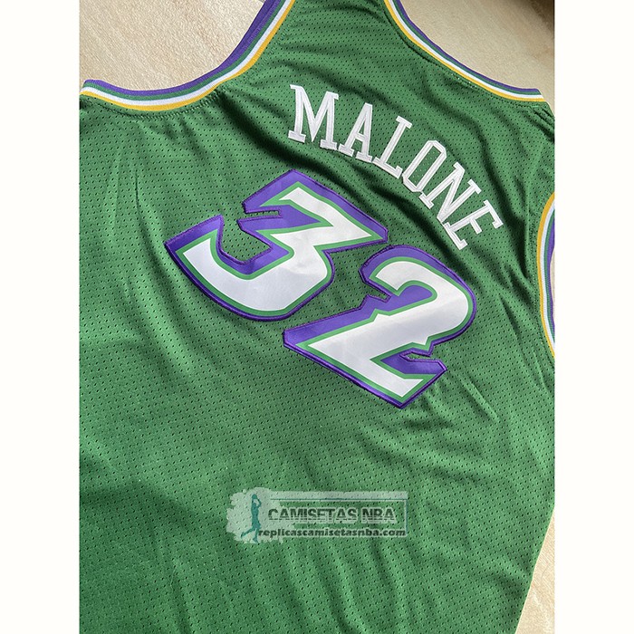 Camiseta Utah Jazz Karl Malone NO 32 Mitchell & Ness 1996-97 Verde